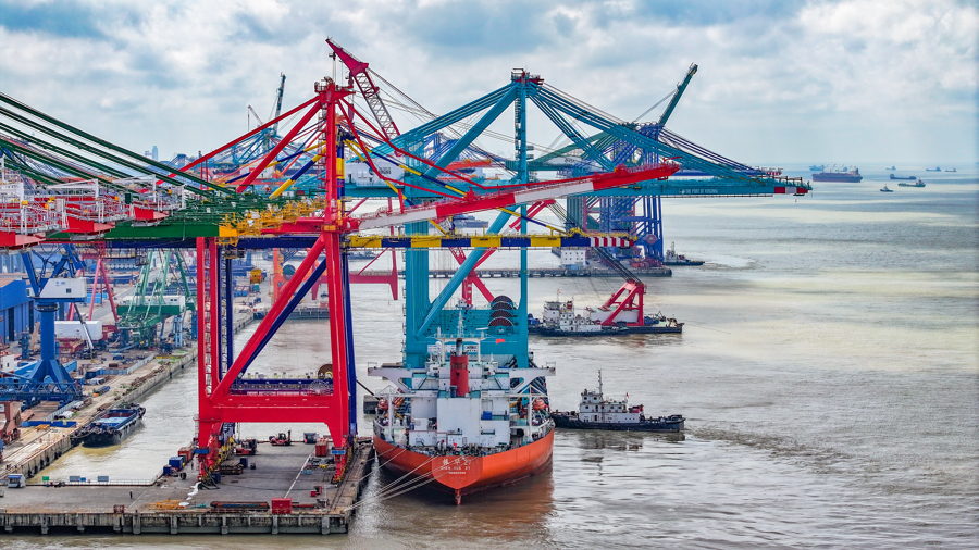 智造引领，振华重工媒体开放日揭秘港口未来新蓝图